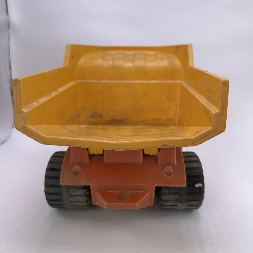 Fisher Price 302 Husky Helper Big Dump Truck Vintage 1970s